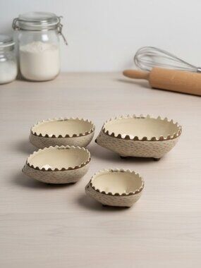 Creative Co-Op 4‑Piece Stoneware Hedgehog Measuring Cups Wavy Rim Design